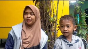 Mei salah satu pengunjung KBS