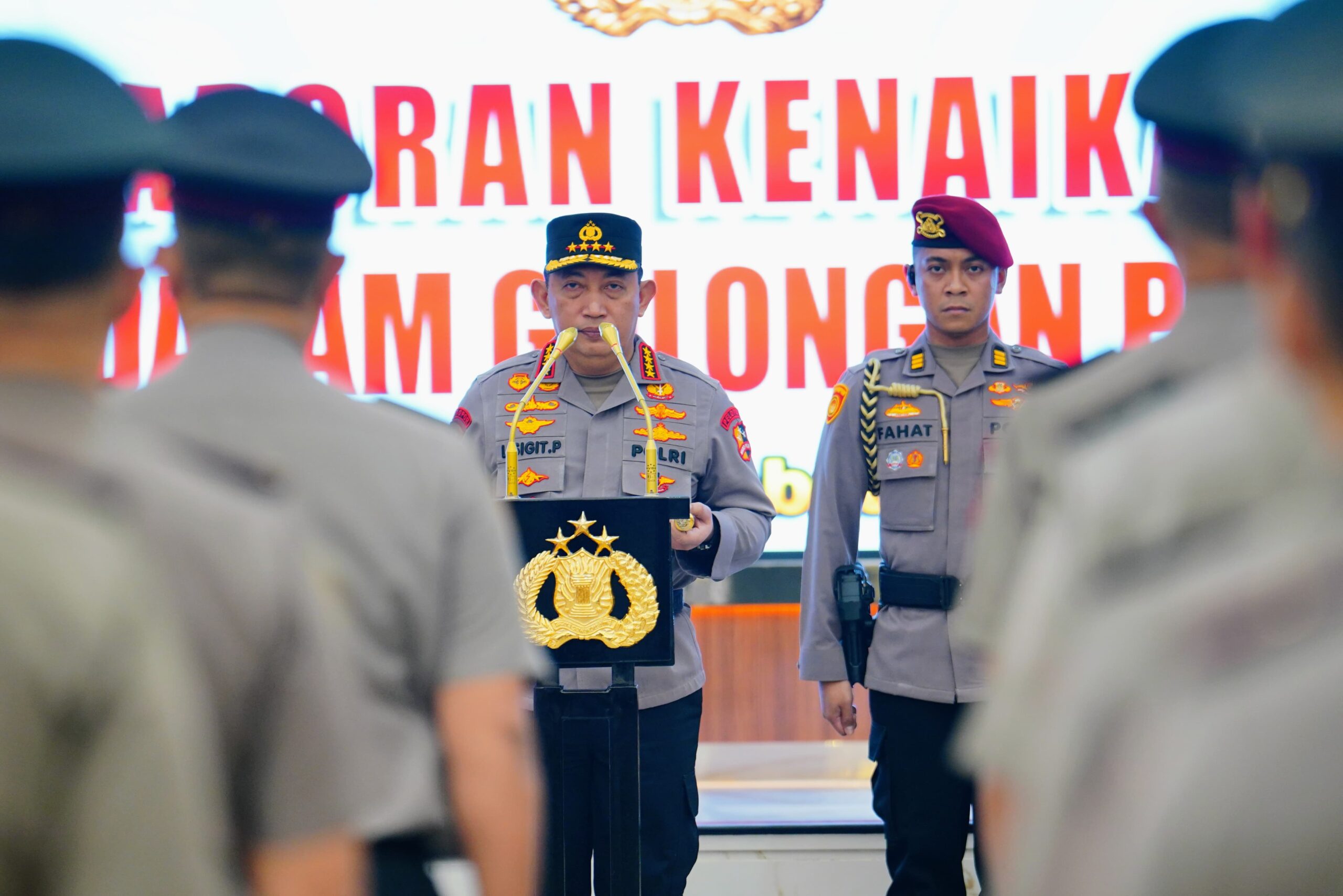 Kapolri Pimpin Kenaikan Pangkat 22 Pati Polri