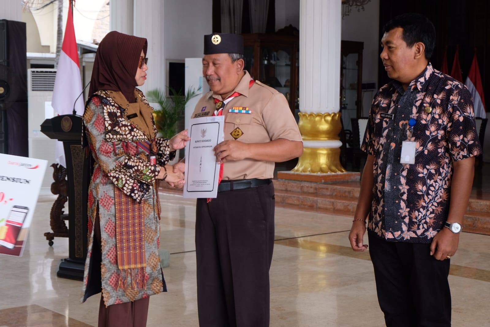 Apresiasi Pengabdian Panjang, 132 PNS di Kabupaten Sidoarjo Terima SK Purna Tugas