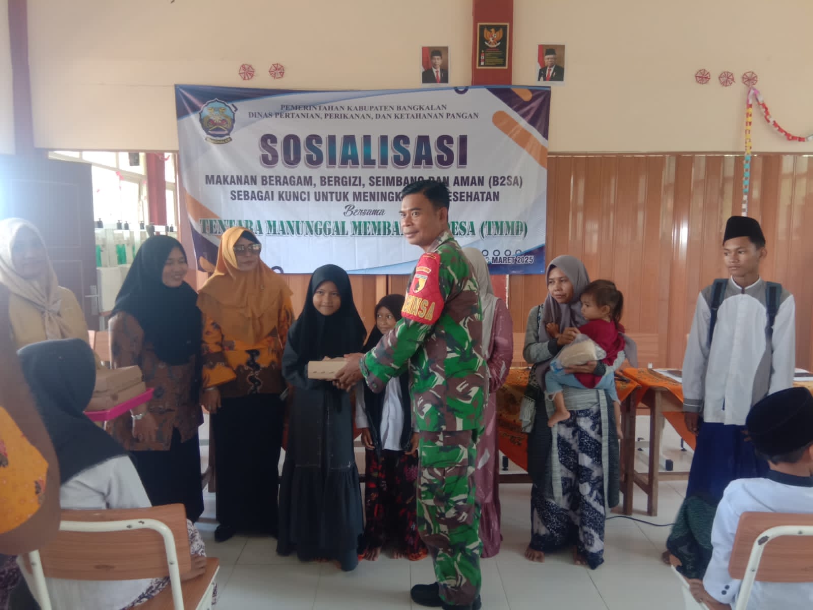 Dukung kesejahteraan rakyat, TMMD sosialisasikan B2SA kepada masyarakat desa Katol Timur