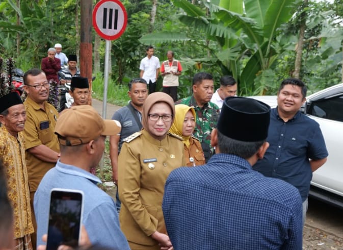 Pemkab Perbaiki Infrastruktur Jalan