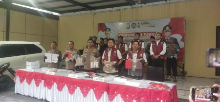 Kasus OTT Tiga Kades di sidoarjo Rekrutmen Peragkat Desa Tulangan Berhasil Diungkap Pihak Kepolisian