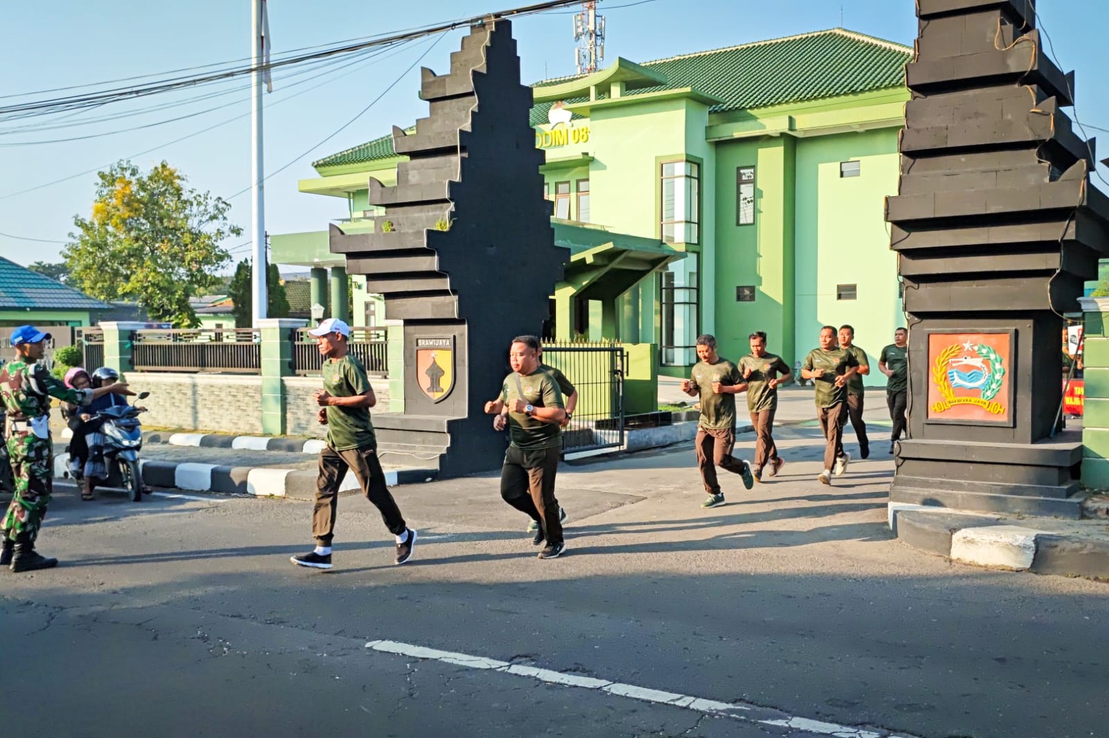Kodim 0817/Gresik Adakan Olahraga Bersama