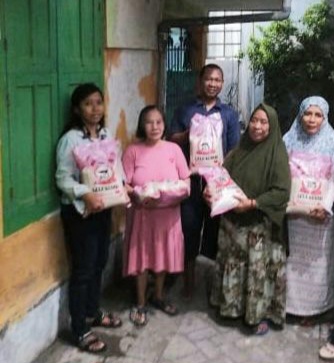 Ning Tiwi Kembali Hadir di Tengah Masyarakat  Dalam Giat Sosial