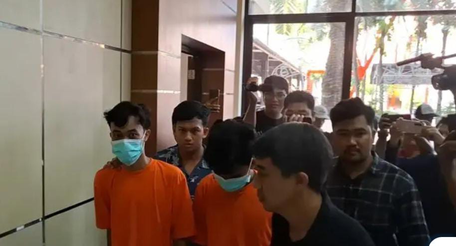 Dua Anggota Ormas Berhasil Diamankan Pihak Kepolisian Terkait Pemerasan Kadindik Jatim