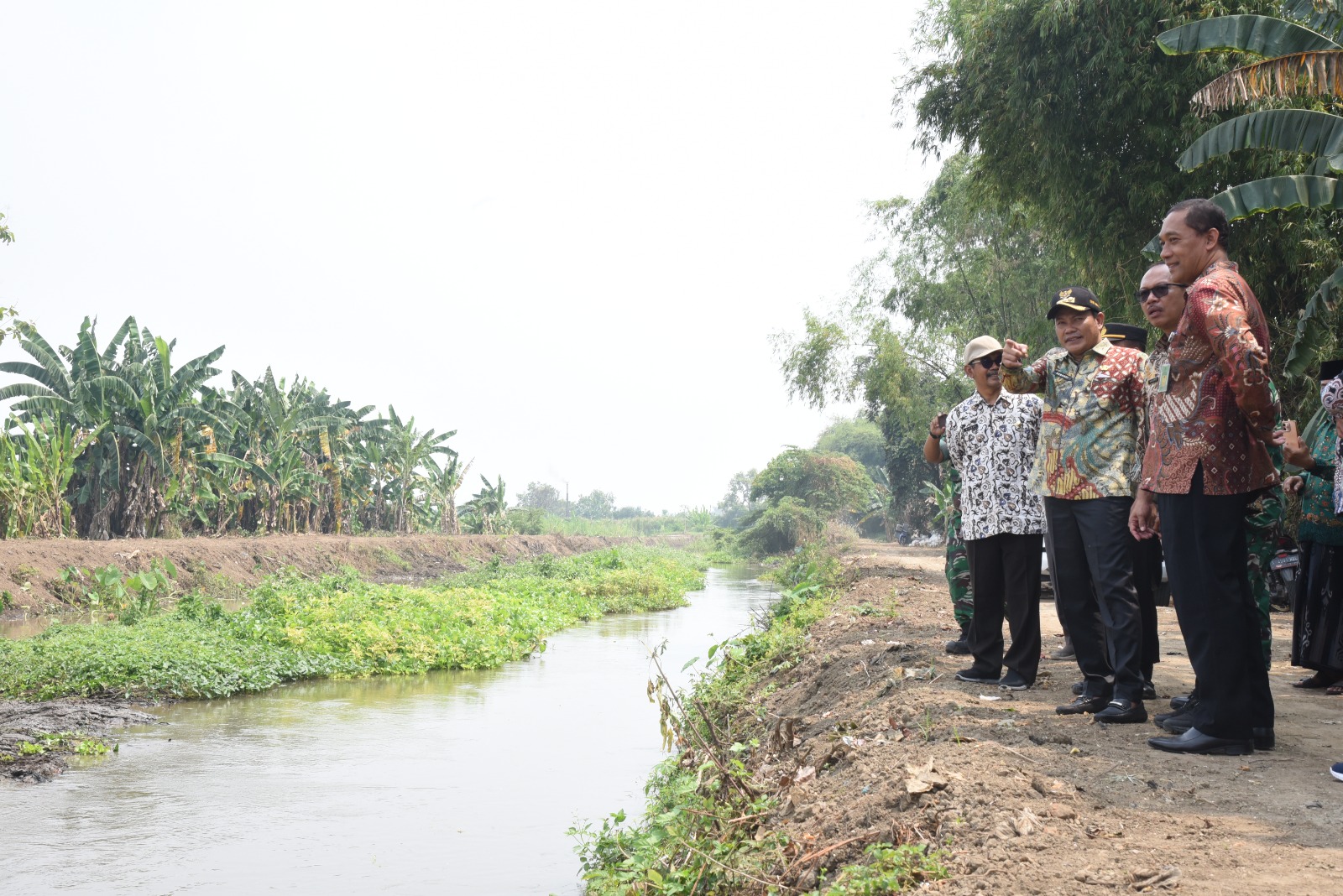 Bupati Sidoarjo  Genjot Normalisasi Sungai