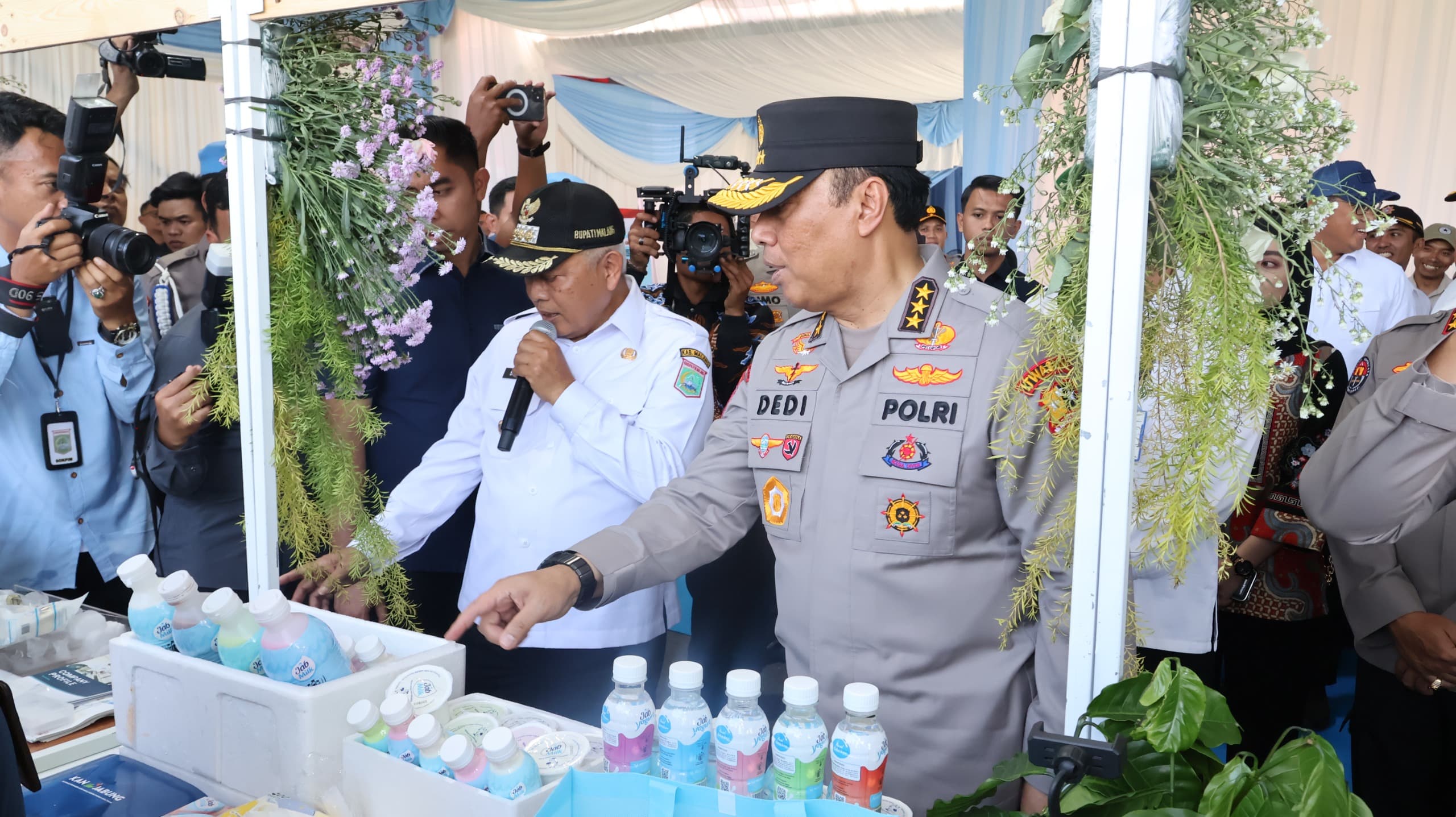 Bantu Tekan Inflasi, Polri Gelar Pasar Murah di Malang