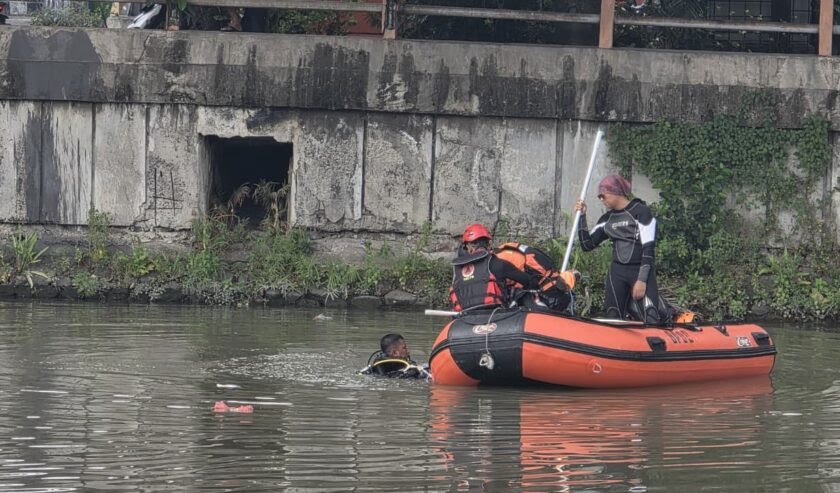 Pengamen Tenggelam di Kali Jagir Usai Panik Lihat Patroli Satpol PP