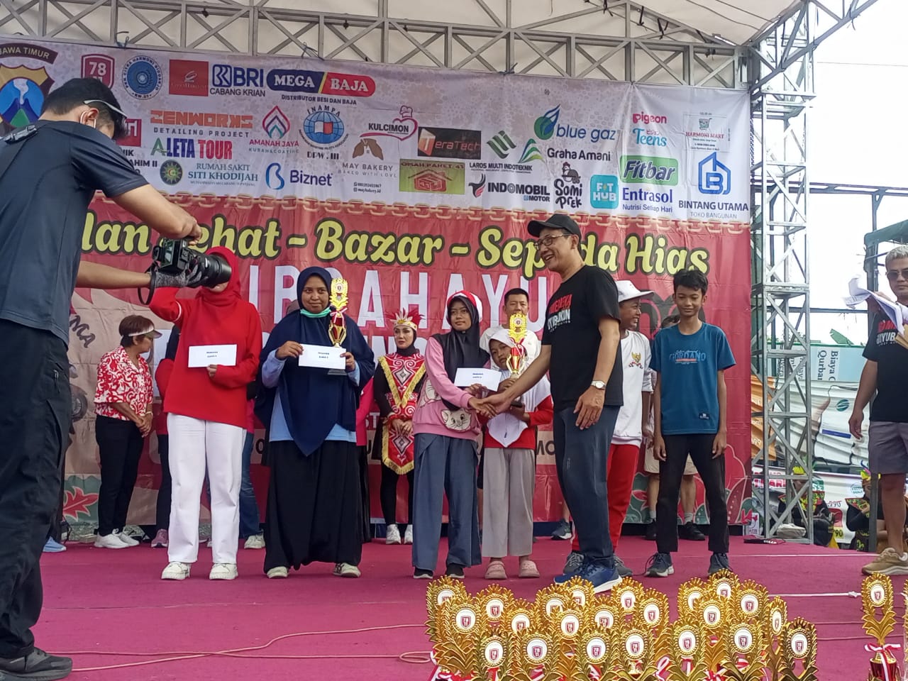 Semarak Agustus Warga Citra Harmoni, Merdeka Adalah Guyub Rukun