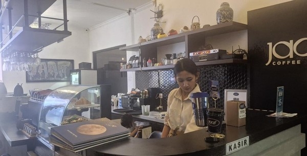 PHRI Bali Tegaskan Kafe Putar Suara Alam Tetap Wajib Bayar Royalti