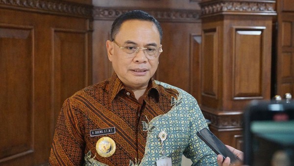 Bupati Pati Sudewo  Absen Dari Panggilan KPK
