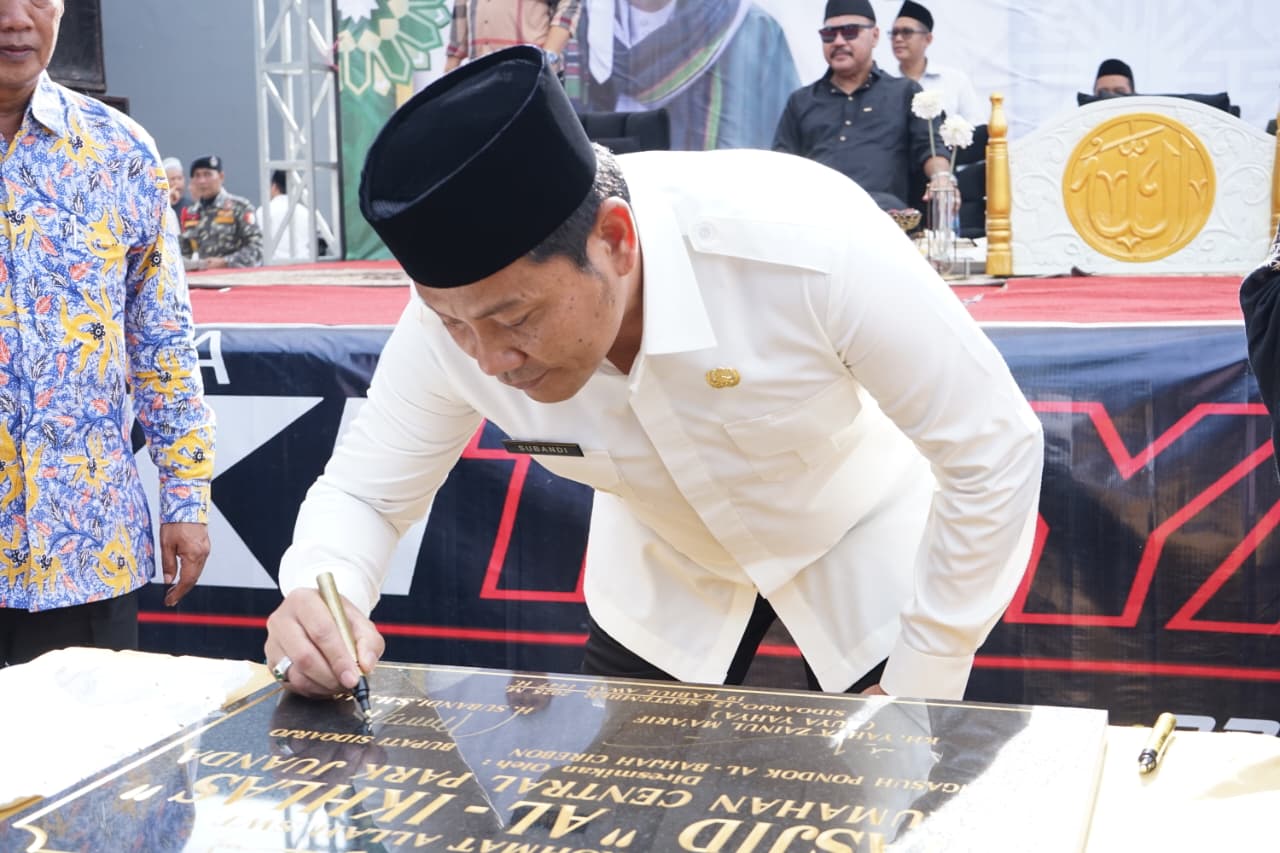 Bupati Subandi Resmikan Masjid Al-Ikhlas Juanda