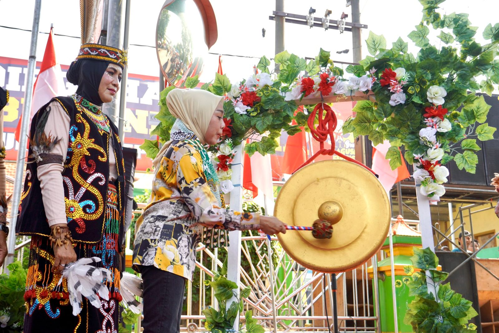 Ketua TP PKK Sidoarjo Sriatun Subandi Membuka Kedungsumur Culture Carnival 2025 
