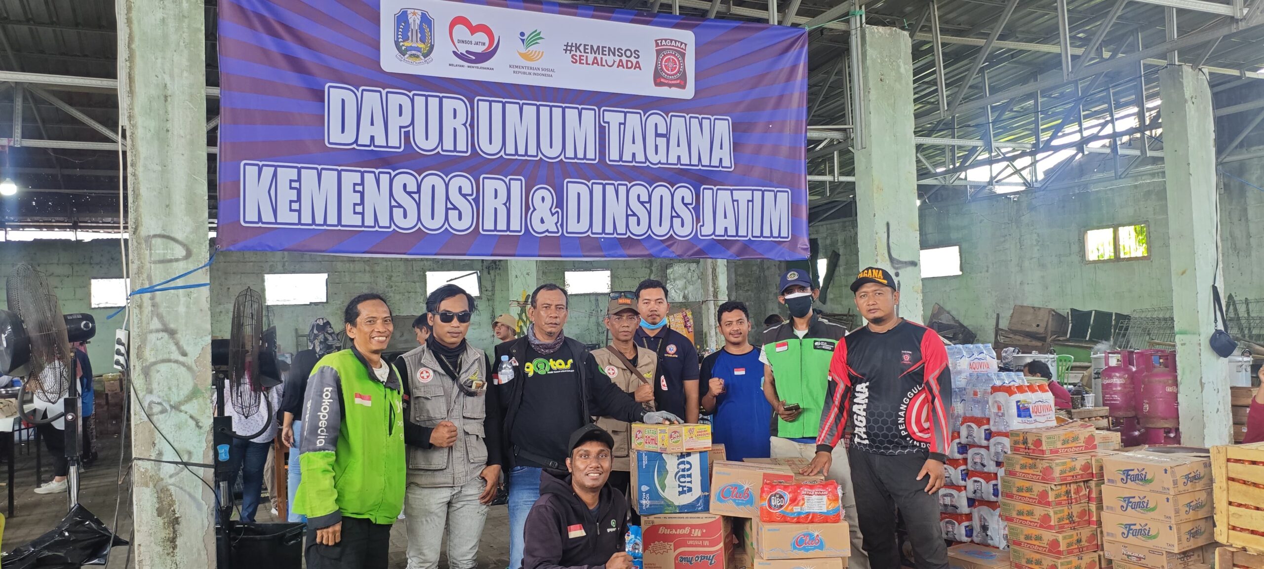 URC Gojek Surabaya Salurkan Bantuan Logistik untuk Ponpes Al Khoziny