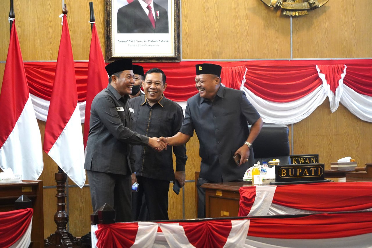 Pemkab Sidoarjo Dukung Raperda Fasilitasi Pesantren, Bupati Sidoarjo Kolaborasi dengan DPRD Sidoarjo Percepat Pembentukan