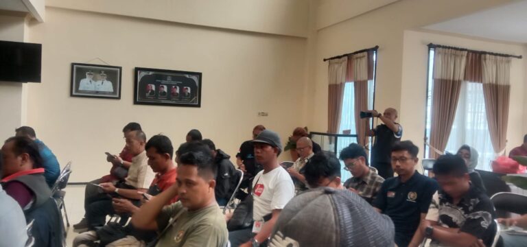 Dewan Lumajang Lumajang menggelar Focus Group Discussion (FGD)