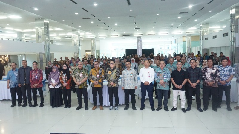 Sekdaprov Buka Rakor dan Business Matching P3DN Provinsi Jatim 2025