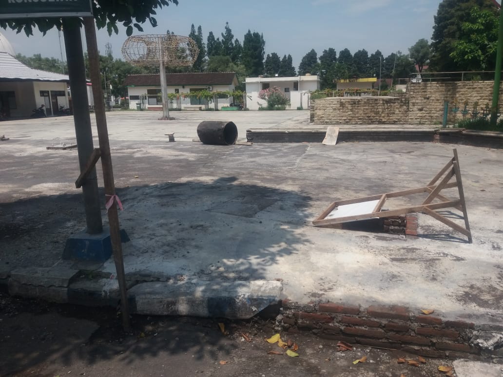 Masih 75 Persen, Alun – alun Terancam Tidak Bisa Digunakan Kegiatan Harjalu