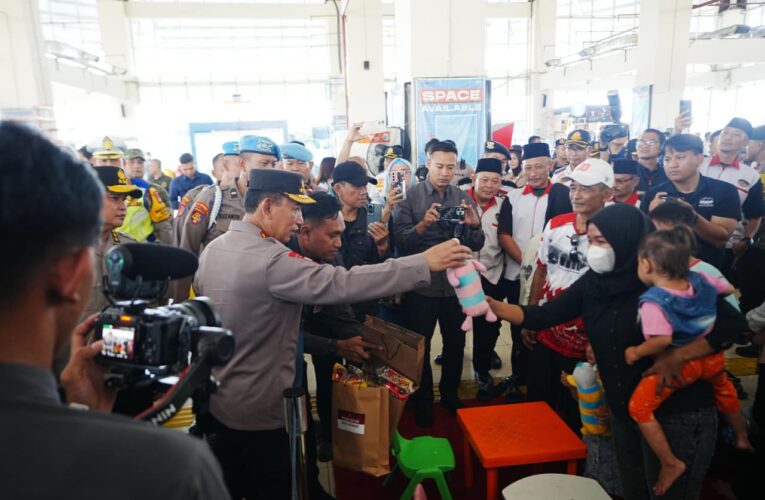 Tinjau Terminal Pulo Gebang, Kapolri Tekankan Utamakan Keselamatan Penumpang!