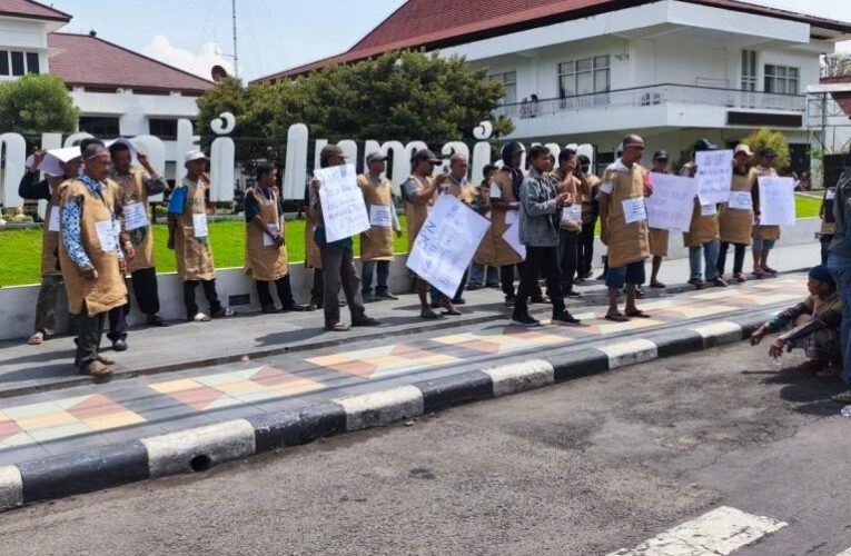 Penggarap Tanah (P2T2) Pusat Gelar Demo