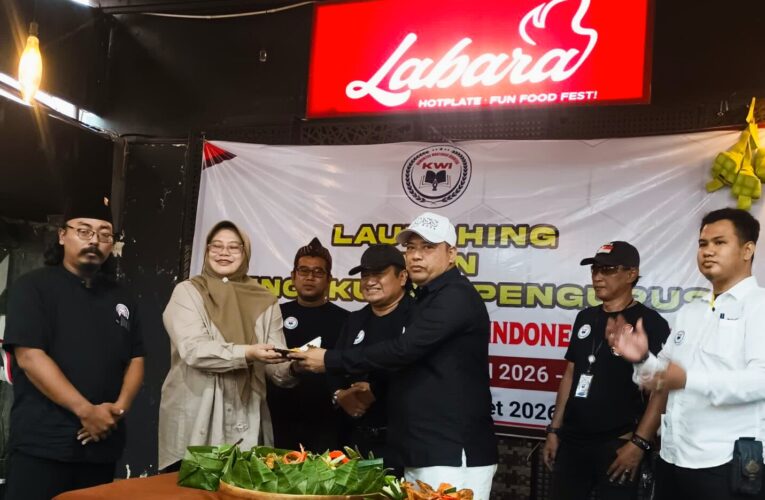 KWI Resmi Kukuhkan Pengurus Baru di Surabaya, Awali Kegiatan dengan Pembagian Takjil