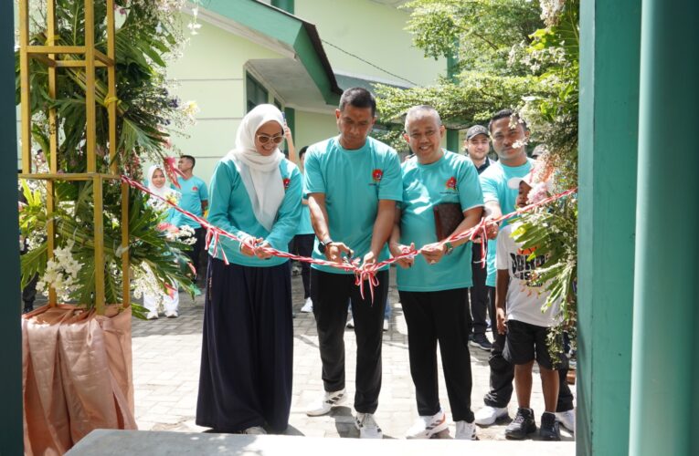 Danrem 084/Bhaskara Jaya Resmikan Lapangan Padel