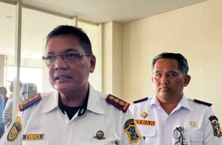 600 Jukir Surabaya Diberhentikan, Dishub Percepat Digitalisasi Parkir