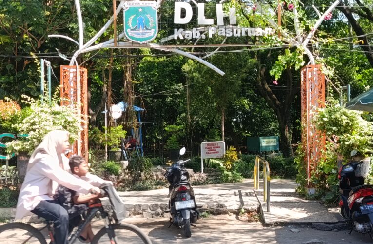 Hutan Kota Kalirejo Bangil Memprihatinkan, Fasilitas Rusak Dikeluhkan Pengunjung