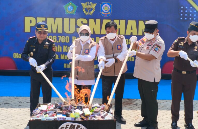 Pemkab Sidoarjo dan Bea Cukai Musnahkan 9 Juta Batang Rokok Ilegal, Selamatkan Potensi Kerugian Negara Rp8,8 Miliar