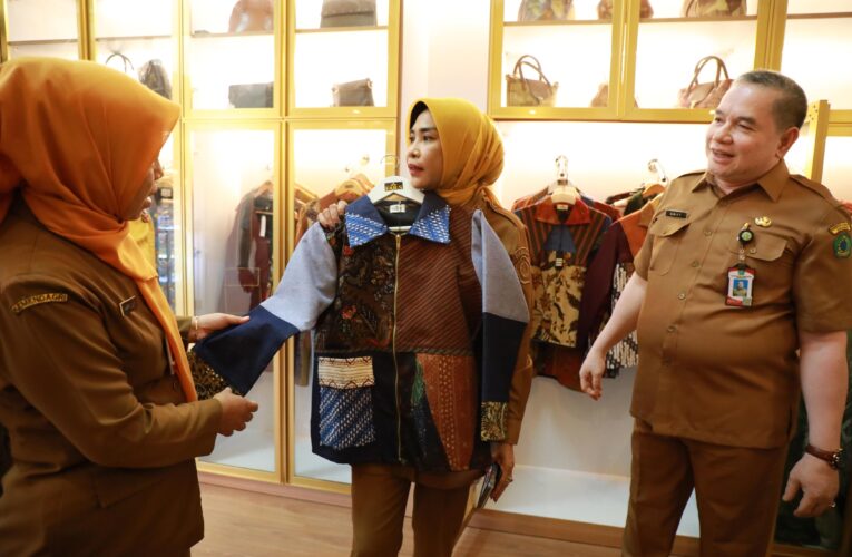 Wabup Mimik Tinjau Layanan UMKM Sidoarjo, 2.121 Pelaku Usaha Berhasil Naik Kelas