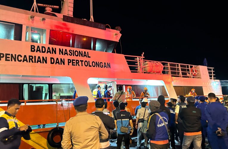 Aksi Kemanusiaan FRPB Bantu Evakuasi Korban Kapal Terbakar di Sumenep