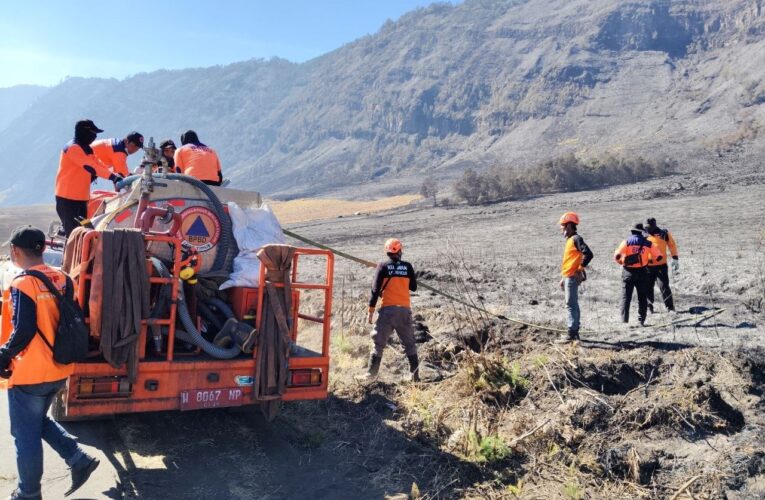 LMI RESCUE TERLIBAT PENANGANAN KEBAKARAN TNBTS