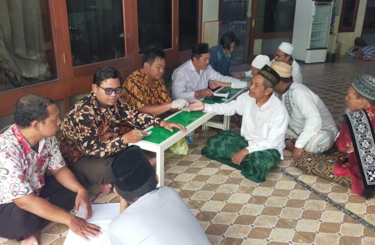 Masjid As-Sa’adah Keputih Gelar Cek Kesehatan Grati