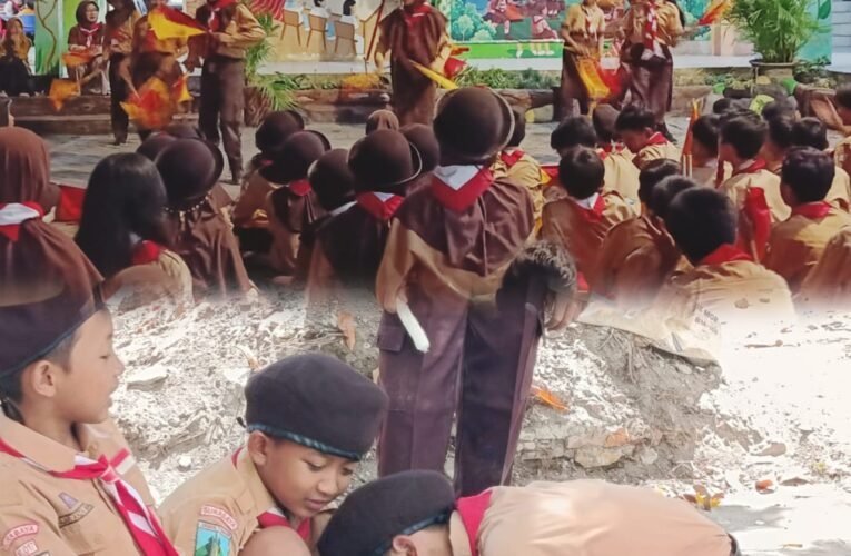 Semangat Pramuka SDN Kutisari I Makin Berkobar di LT 1