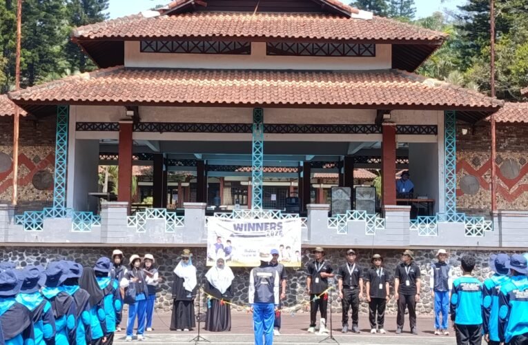 SMP Al Falah Darmo Gelar WLDP 2026 di Trawas, Latih Jiwa Kepemimpinan Siswa